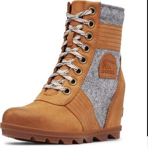 NWT Sorel Lexie Wedge Boots